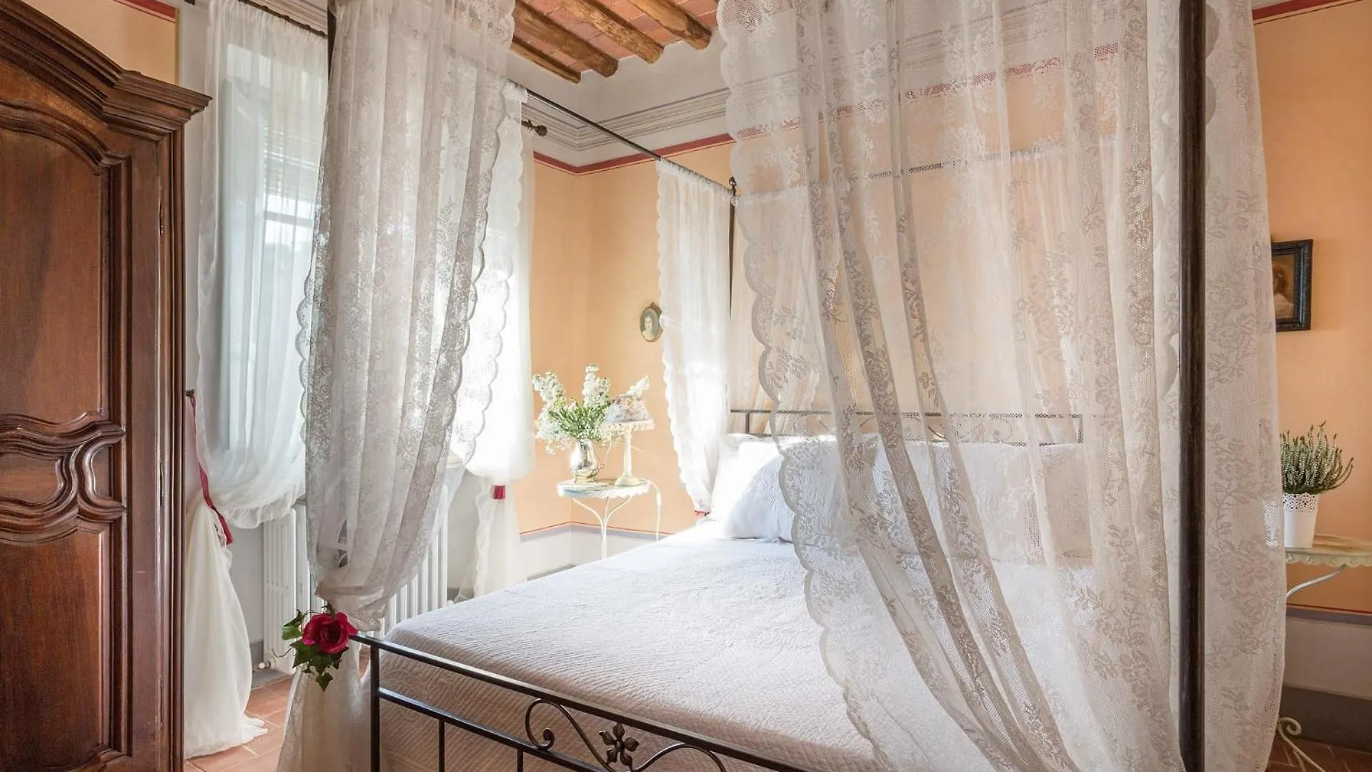 Villa Querciabella Lucca 0*,  Italien
